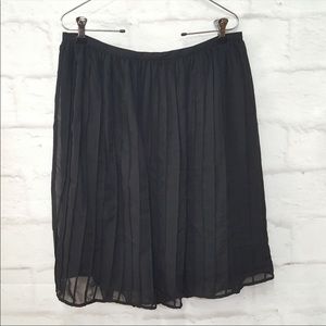 Calvin Klein Chiffon Lined Black Skirt Midi